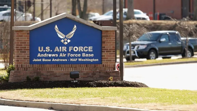 ABD askeri üssünde panik... Beyaz toz alarmı