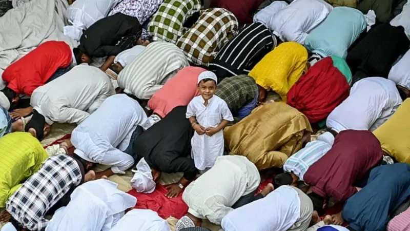 ABD basınından çarpıcı rapor: Hristiyanlık düşüşte! Geleceğin dini İslam olacak