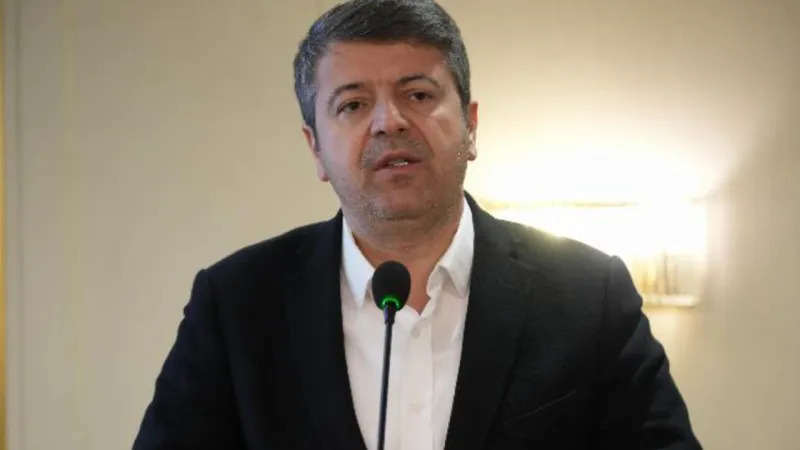 Abdurrahman Tutdere'den sert çıkış: 'Zulüm ne olursa olsun şaşmayacağız'