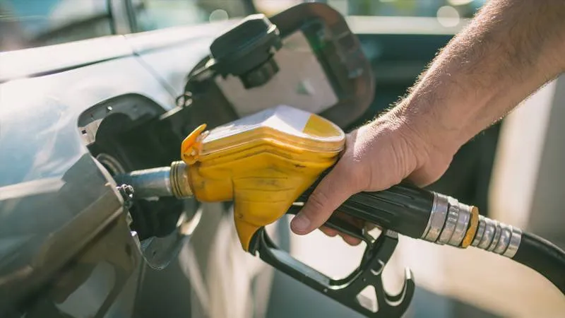 Akaryakıta Zam mı İndirim mi? Benzin, Motorin ve LPG'de Son Durum!