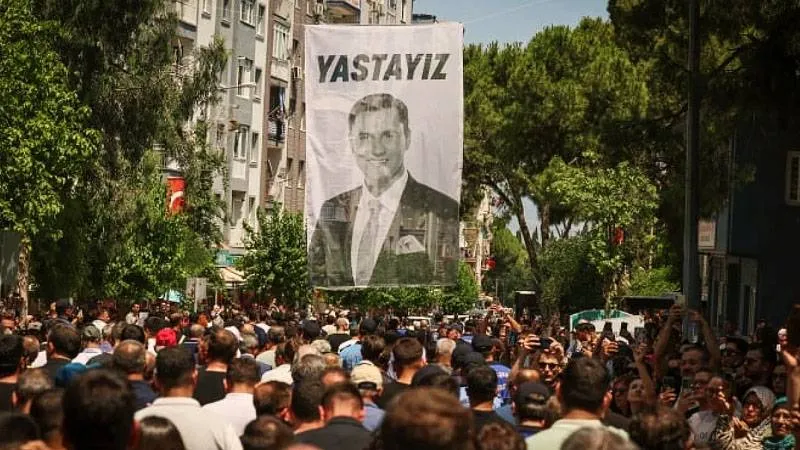 AKP, Manisa'da Belediye Başkanlığı seçiminde aday göstermeyecek