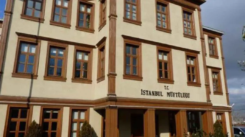 AKP yönetimindeki İBB'den Diyanet'e lüks araç tahsis edilmiş