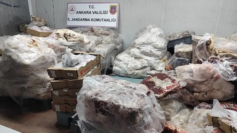 Ankara'da "bozuk et" operasyonu: 3 iş yerinde 17 ton!