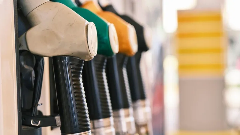 Araç sahipleri dikkat! Benzinden sonra motorine de zam geliyor