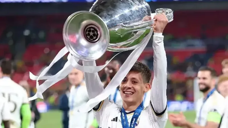Arda Güler'e PSG Kancası! Real Madrid Şaşkın