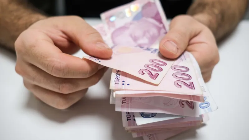 Bakan Işıkhan, emekli maaşlarıyla ilgili tarih verdi