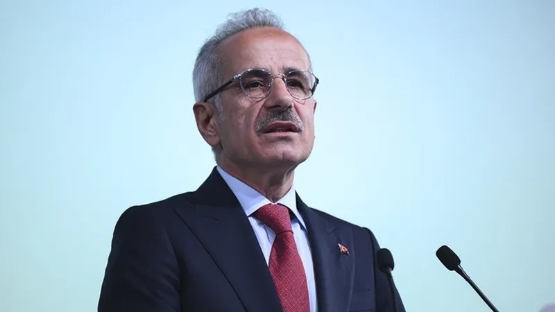 Bakan Uraloğlu'dan 'İBB operasyonu' açıklaması