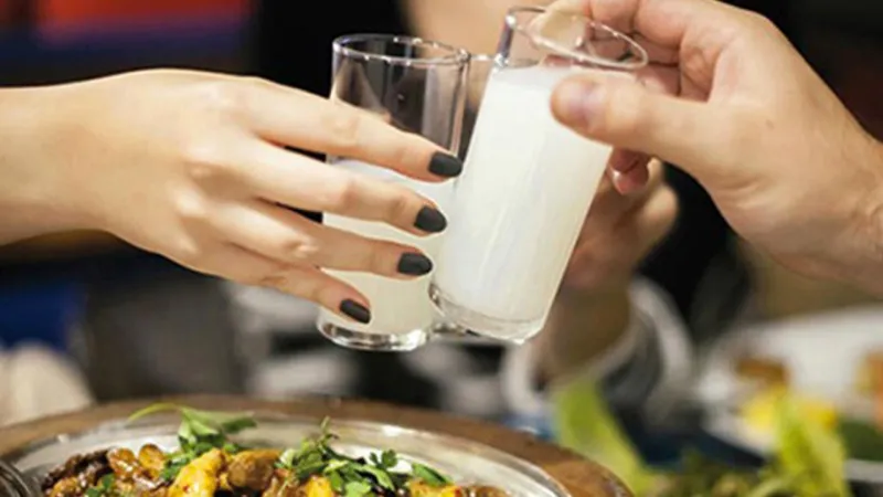 Bir rakı grubuna daha zam geldi