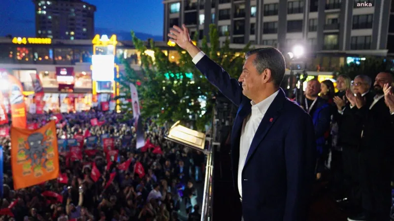 CHP Genel Başkanı Özgür Özel: Erdoğan'ın başını çektiği bu cunta üç savcı, üç hakim, üç gizli tanıktan ibarettir