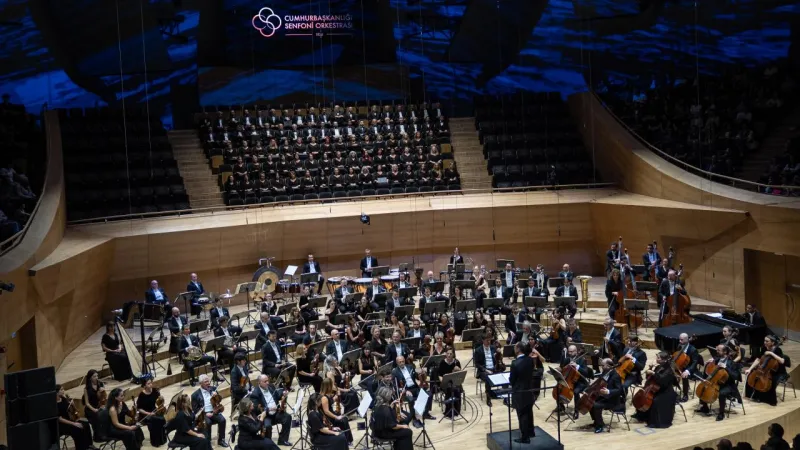 CSO'dan Moskova'yı Büyüleyen Cumhuriyet Bayramı Konseri!