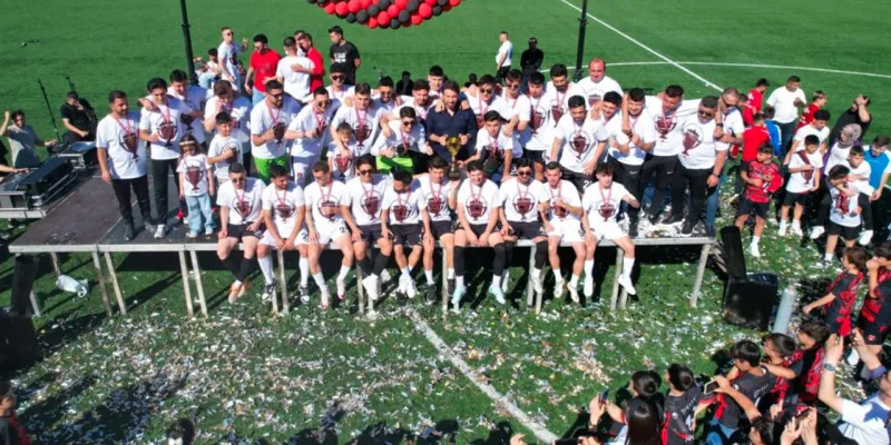 Şampiyon Takım Satılıyor Mu? Denizlispor İdmanyurdu Şokta!