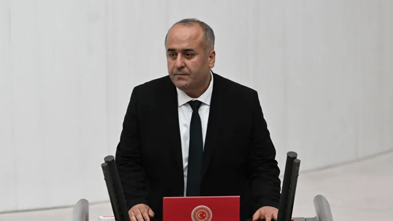 DEM Partili Cengiz Çiçek, Queen Tarım işçilerinin sorunlarını Meclis gündemine taşıdı