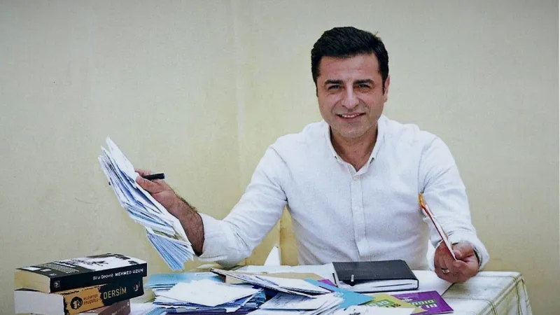 Demirtaş'tan Silah Bırakma Açıklaması: Seçimde Ne Olacak?