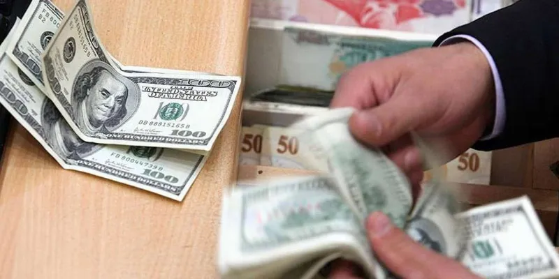 Doların 42 lirayı görmesine kuruşlar kaldı!