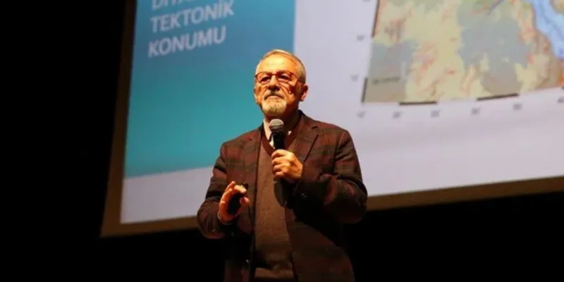 Elazığ Depremi! Naci Görür'den Korkutan Uyarı: Ne Olacak?