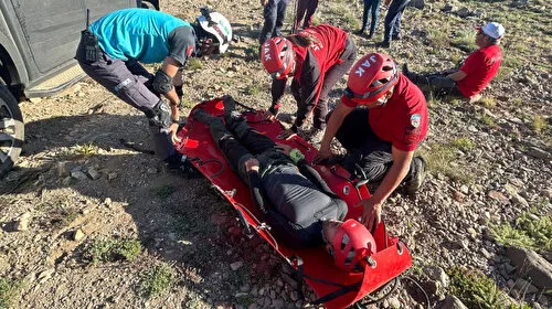 Erciyes Dağı'nda mahsur kalan iki dağcı 7 saatlik çalışma sonucu kurtarıldı