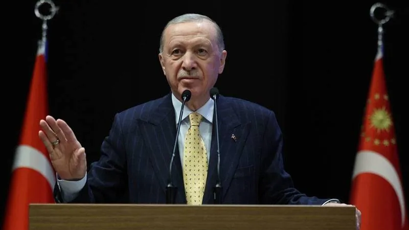Erdoğan, muhalefete yüklendi: "Belediyeleri borç içinde, konser için kesenin ağzını nasıl açtıklarını gördük"