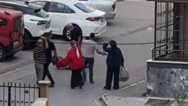Mersin'de Bıçaklı Rehin Alma! O Anlar Kamerada
