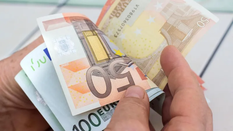 Euro Rekor Kırdı! Dolar ve Euro'da Son Durum Ne?