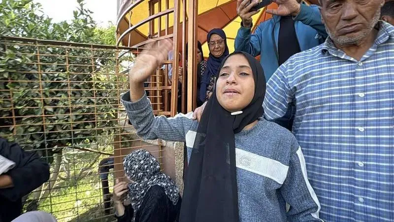 Gazze'de Kan Donduran Saldırı: Yardım Bekleyenlere Ateş Açıldı!