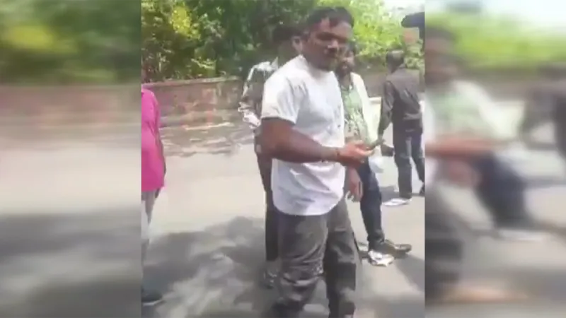 Hindistan'daki uçak kazasından sağ kurtulan yolcu yaşananları anlattı