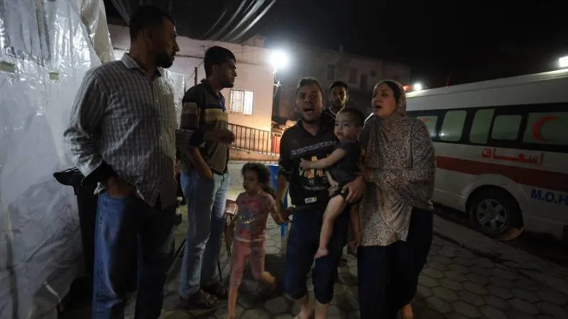 İsrail, Gazze Şeridi’nde Filistinlilerin sığındığı okula saldırdı; onlarca ölü, çok sayıda yaralı 