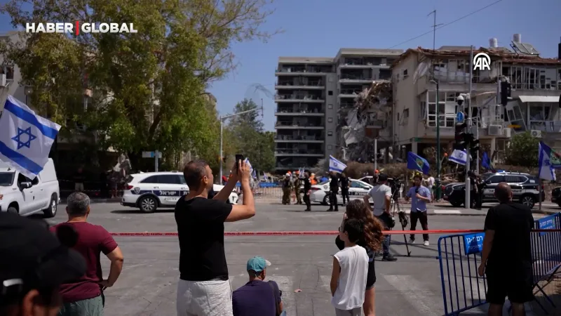 İsrail Alarmda! Ramat Gan'da Füze Saldırısı: Binalar Yıkıldı!