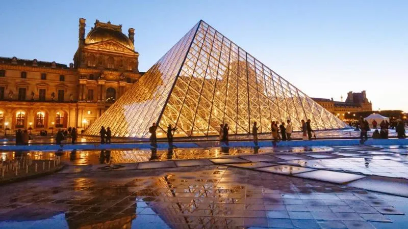 Louvre Müzesi soygunu; Fransa'yı şoke eden hırsızlık olayıyla ilgili neler biliniyor?