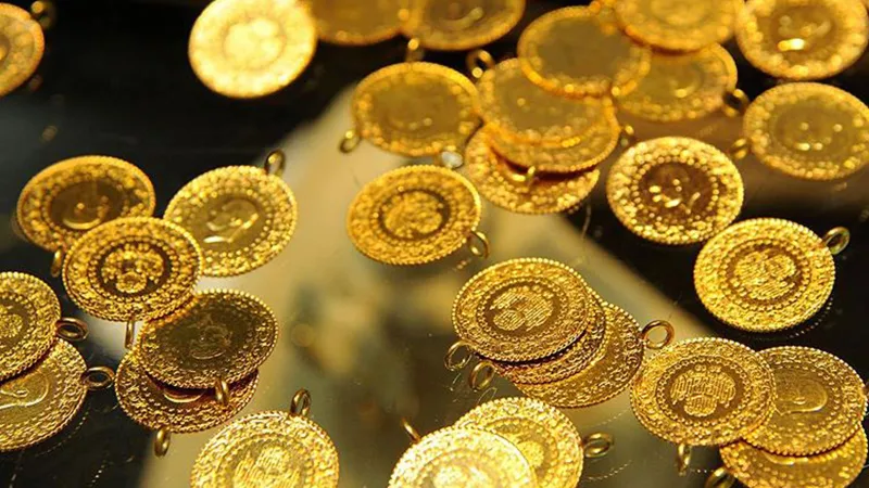 Altın Fiyatları Çakıldı Mı? Uzmanlardan Şok Yorumlar!