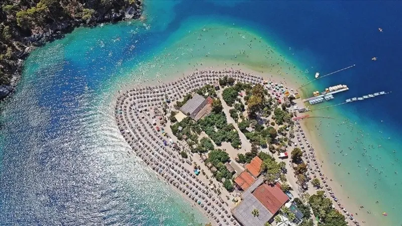 Antalya Turizmde Rekor Peşinde: 18 Milyon Turist Hayali Gerçek Oluyor Mu?