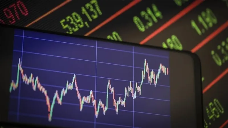 Borsa Çakıldı! Yatırımcılar Ne Yapmalı? İşte Uzman Yorumları