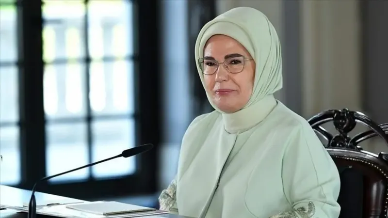Emine Erdoğan ve Şeyha Fatima'nın Sürpriz İstanbul Buluşması!