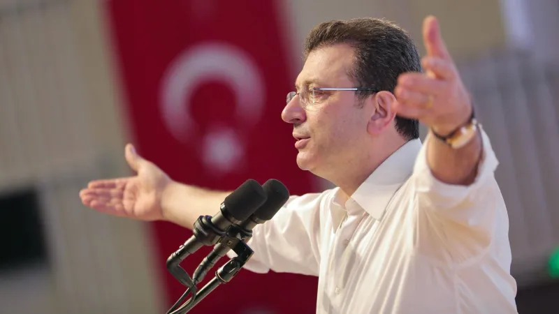 İmamoğlu'ndan Van'a Destek: Zincirler Kırılacak, O İrade Gidecek!