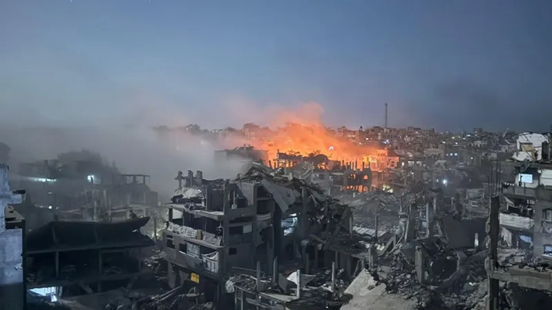 Gazze'de Katliam! İsrail'den Kan Donduran Saldırı: 49 Ölü!