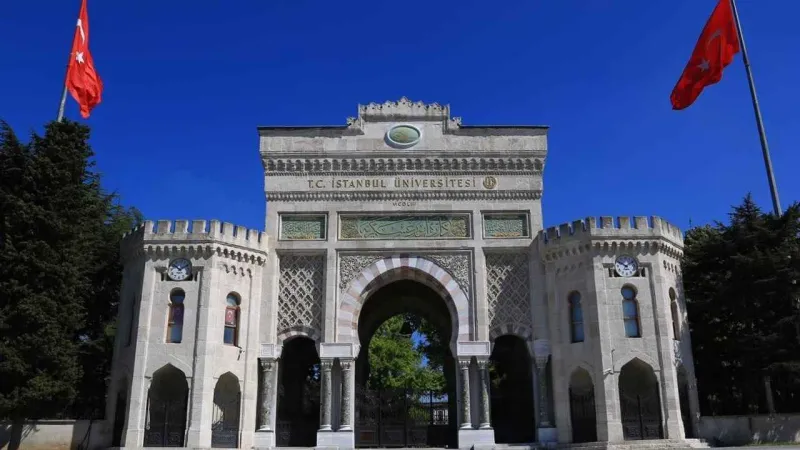 İstanbul Üniversitesi'nde Siyasi Skandal! Diplomalar İptal Mi Edildi?