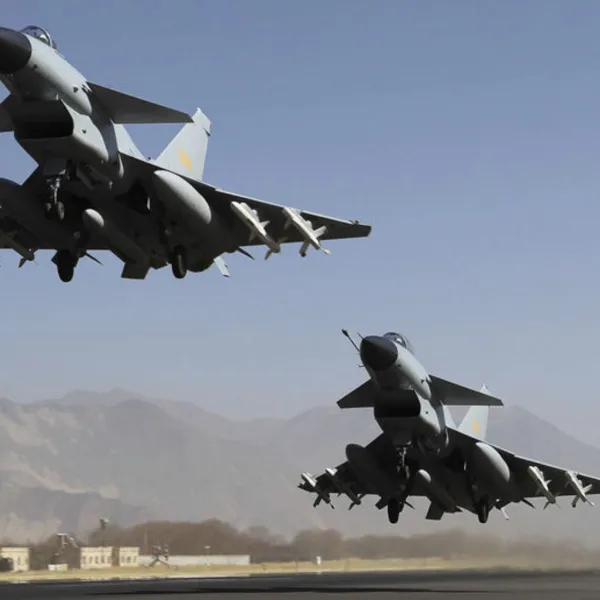 Şok İddia: J-10C, 3 Rafale Savaş Uçağını Mı Düşürdü?