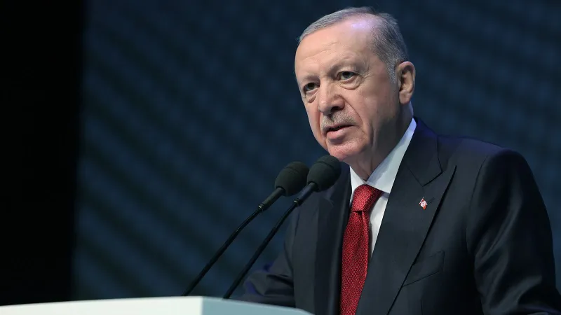 Erdoğan'dan Barış Mesajı: PKK Feshedilecek mi, Müzakereler Başlıyor mu?