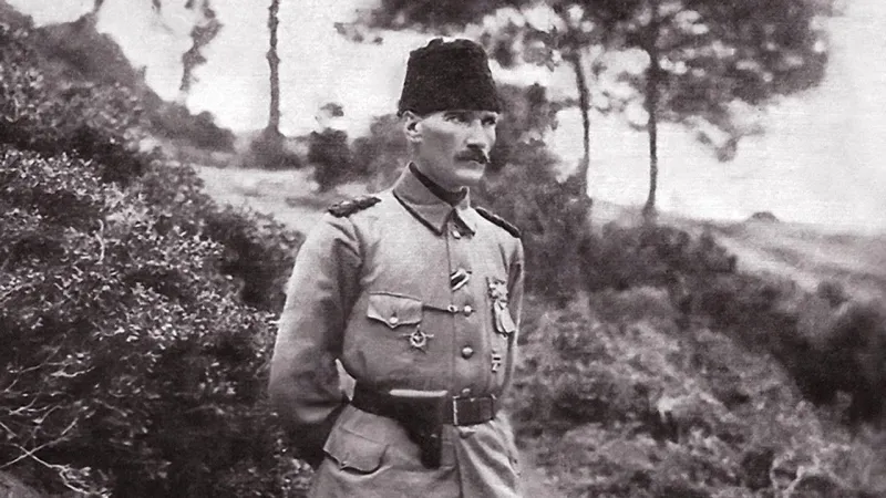 Atatürk Portreleri Sergisiyle Milli Mücadele Ruhu Canlanıyor!