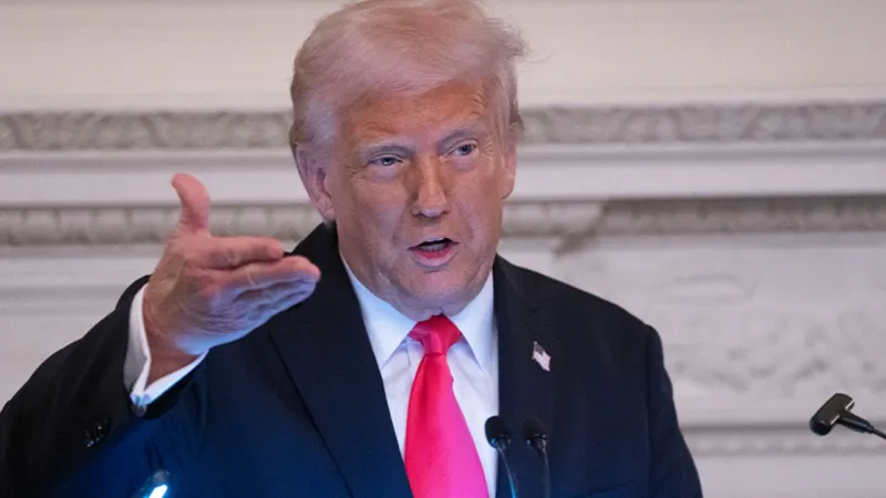 Trump'tan Şok Açıklama: İngiltere ile Çığır Açan Anlaşma!