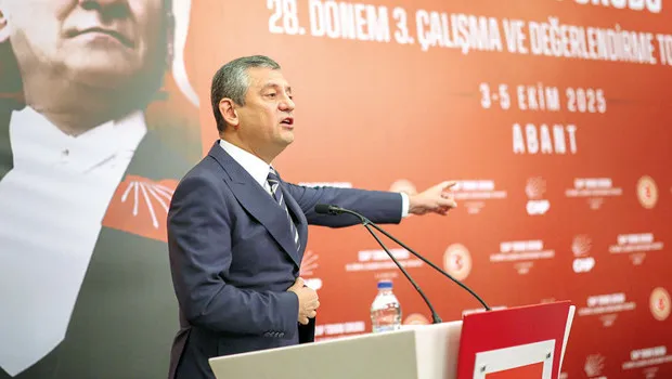 Özgür Özel Abant’ta konuştu: ‘Mermerli salon’daki liderleri linç haksızlıktır