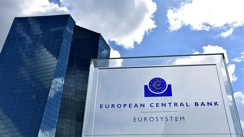 ECB Faiz Kararı: İndirim Geliyor Mu? Piyasalar Alarmda!