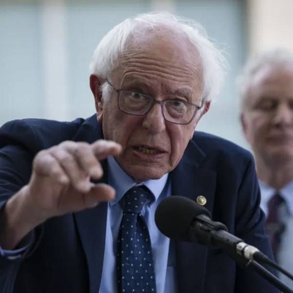 Bernie Sanders'tan İsrail Uyarısı: ABD Savaşa Sürükleniyor Mu?