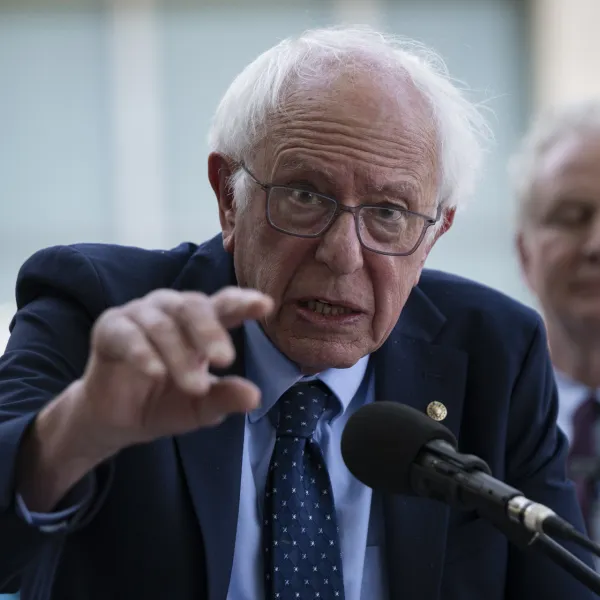 Sanders'tan Şok İddia: ABD Halkına Yine Mi Yalan Söyleniyor?