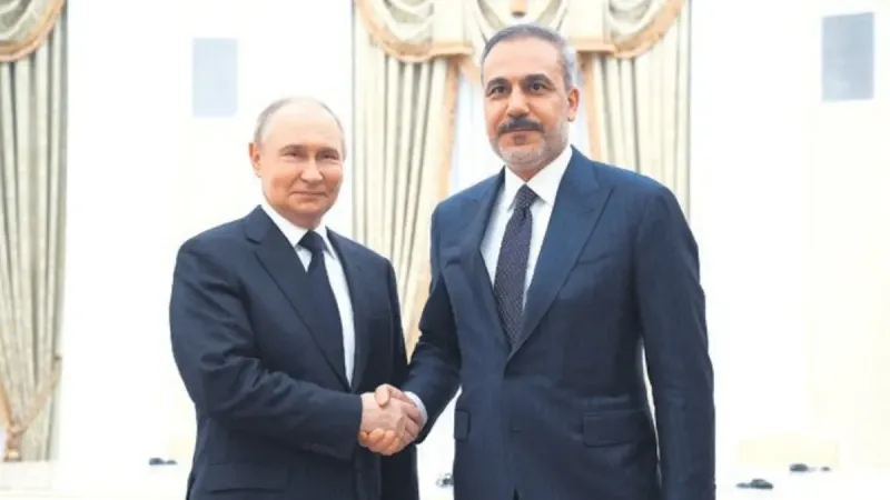 Savaş bitsin zirvesi | Bakan Fidan ve Vladimir Putin bir araya geldi