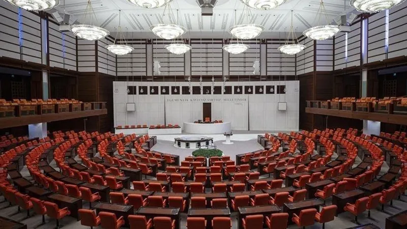 TBMM'de Neler Oluyor? Kritik Gündem Maddeleri Masada!