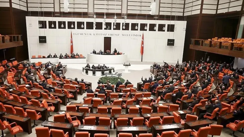 TBMM'de Meclis başkanlığı seçimi! Beş adayın yarışacağı ilk tur oylaması başladı