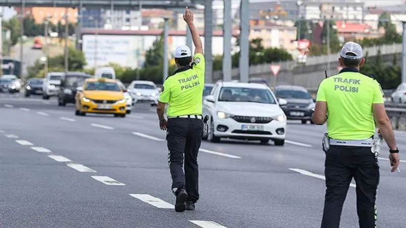 Trafik cezaları yılın ilk dört ayında 2024’ün yarısını geçti