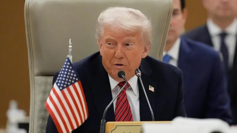Trump, İsrail'in İran'a yönelik saldırılarının yavaşlamayacağını söyledi